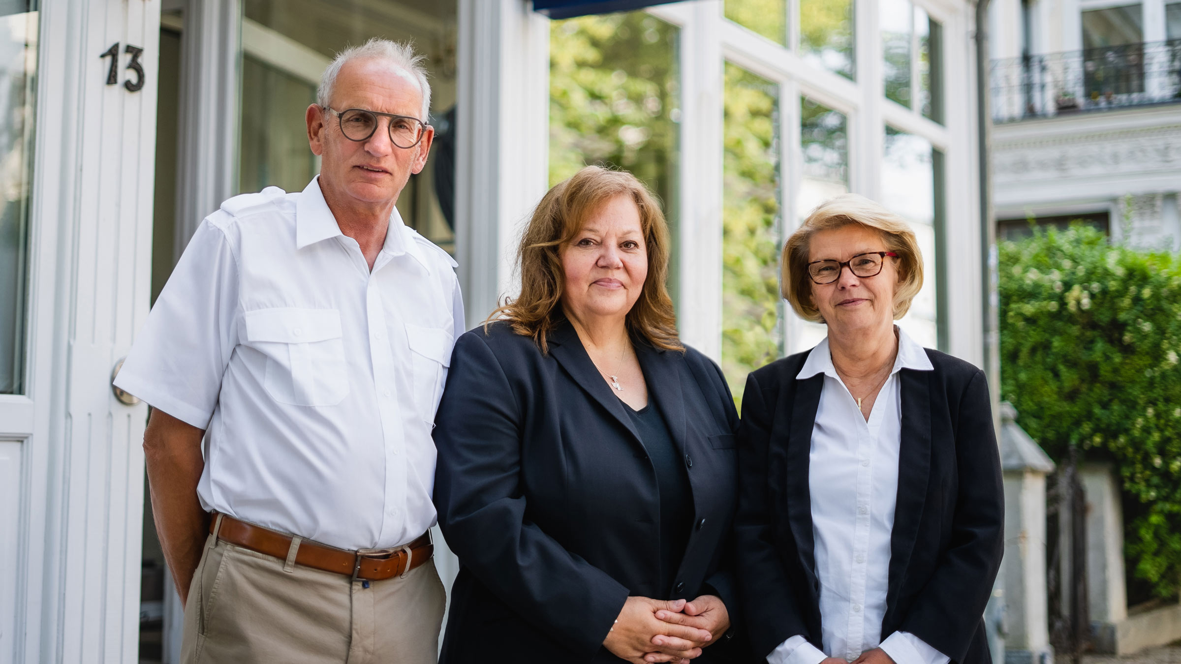 Team Seebestattungsreederei Bestattungshaus Warnemünde