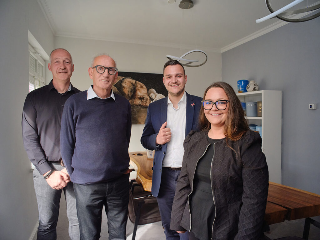 Team der Seebestattungsreederei Warnemuende